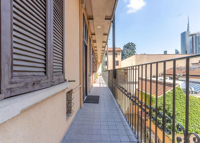 Ve2 Isola Cool • Exclusive • Mailand